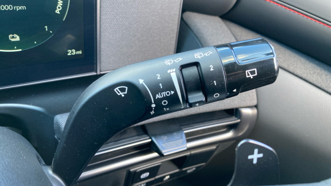 Hyundai TUCSON 1.6T 239 Hybrid N Line Edition 5dr Auto Hybrid Estate - Image 37